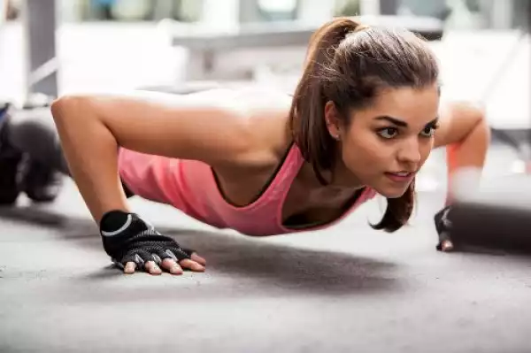 Ladies! 7 Exercises That Will Transform Your Body
